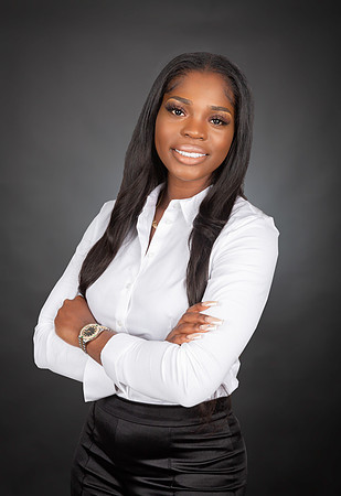 professiona_realtor_headshot_background-8