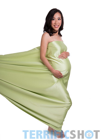 maternity studio portrait Terrificshot Photography