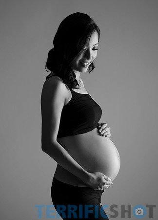 maternity studio portrait Terrificshot Photography