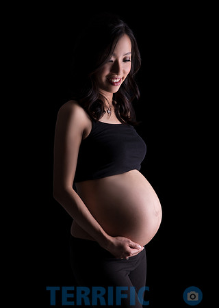 maternity studio portrait Terrificshot Photography