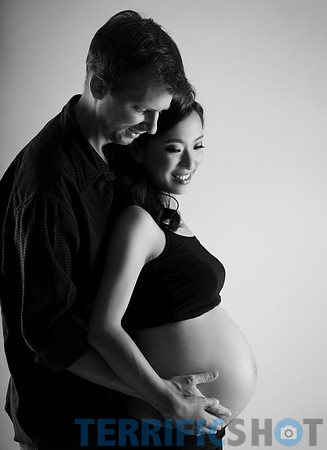 maternity studio portrait Terrificshot Photography