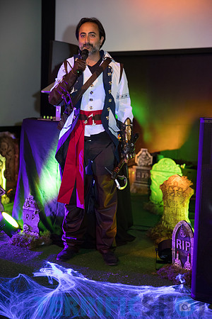 halloween party
