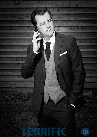 man_stylish_portrait_session_70s_look_photography-30