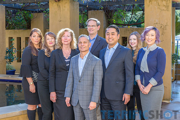 UBS_corporate_group_team_photo