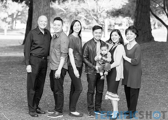 large_big_family_outdoor_portrait_photography-11