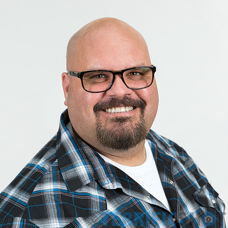 linkedin-8845-maude-avenue-headshot_19
