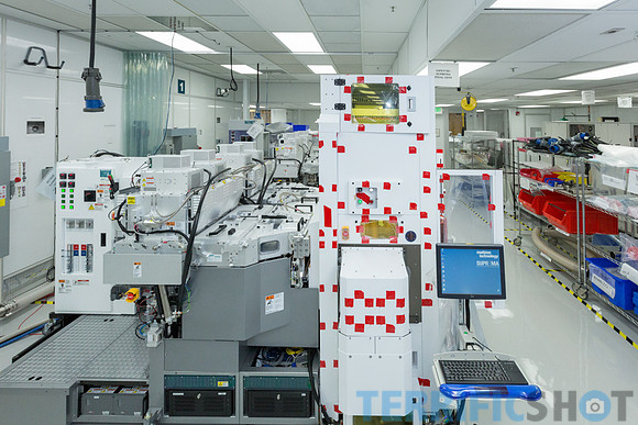 commercial_photography_matson_behind-3