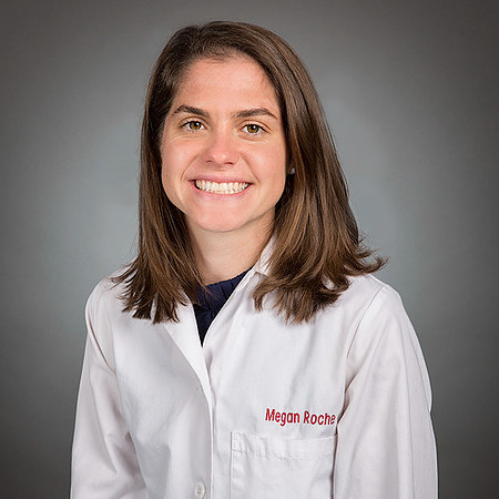 physician_with_white_coat_portrait_studio
