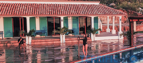 behindscene2