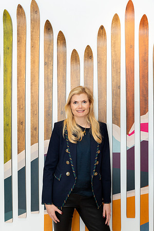 doanddontdocorporateheadshot-7
