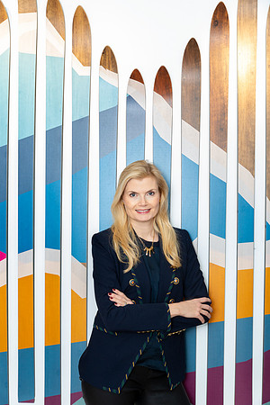 doanddontdocorporateheadshot-11