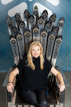 doanddontdocorporateheadshot-23