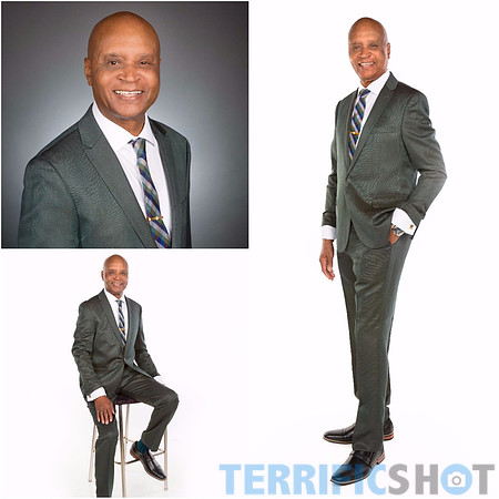 man_full_body_portrait_wearing_green_suit_with_tie-min