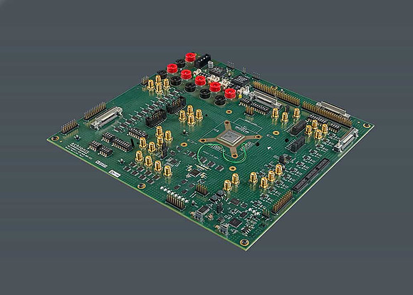 motherboard_chip__product_photography-min